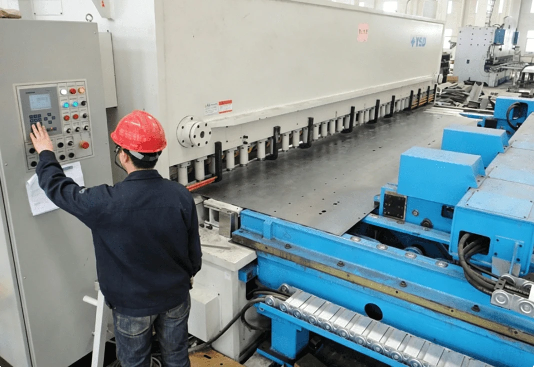 6m Fully CNC Shearing 6m Fully CNC Shearing